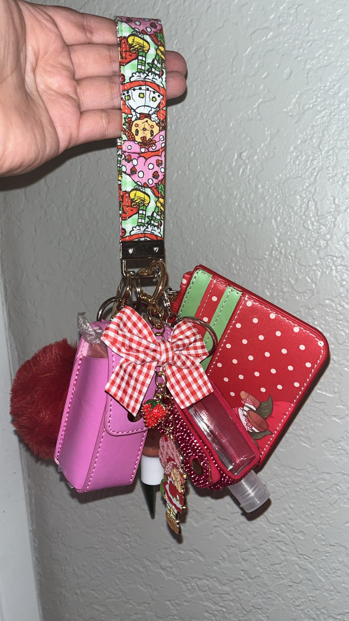 Strawberry ( includes 2 free cans )